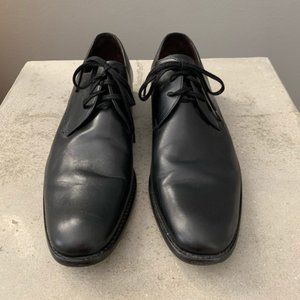 Like New John Varvatos Black Leather Derby Shoes